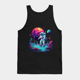 astronaut exploring galaxy Tank Top